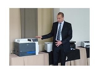 Horymír Martínek, produktový manažer HP, představuje nové tiskárny